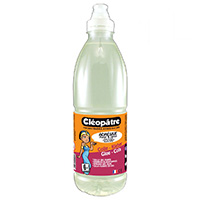De la colle liquide pour carton
